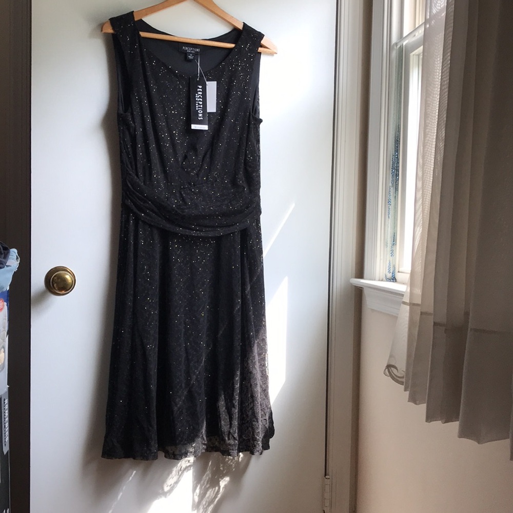New! Perceptions NWT Black Lace Gold Shimmer Midi sleeveless Dress Black Tie 14